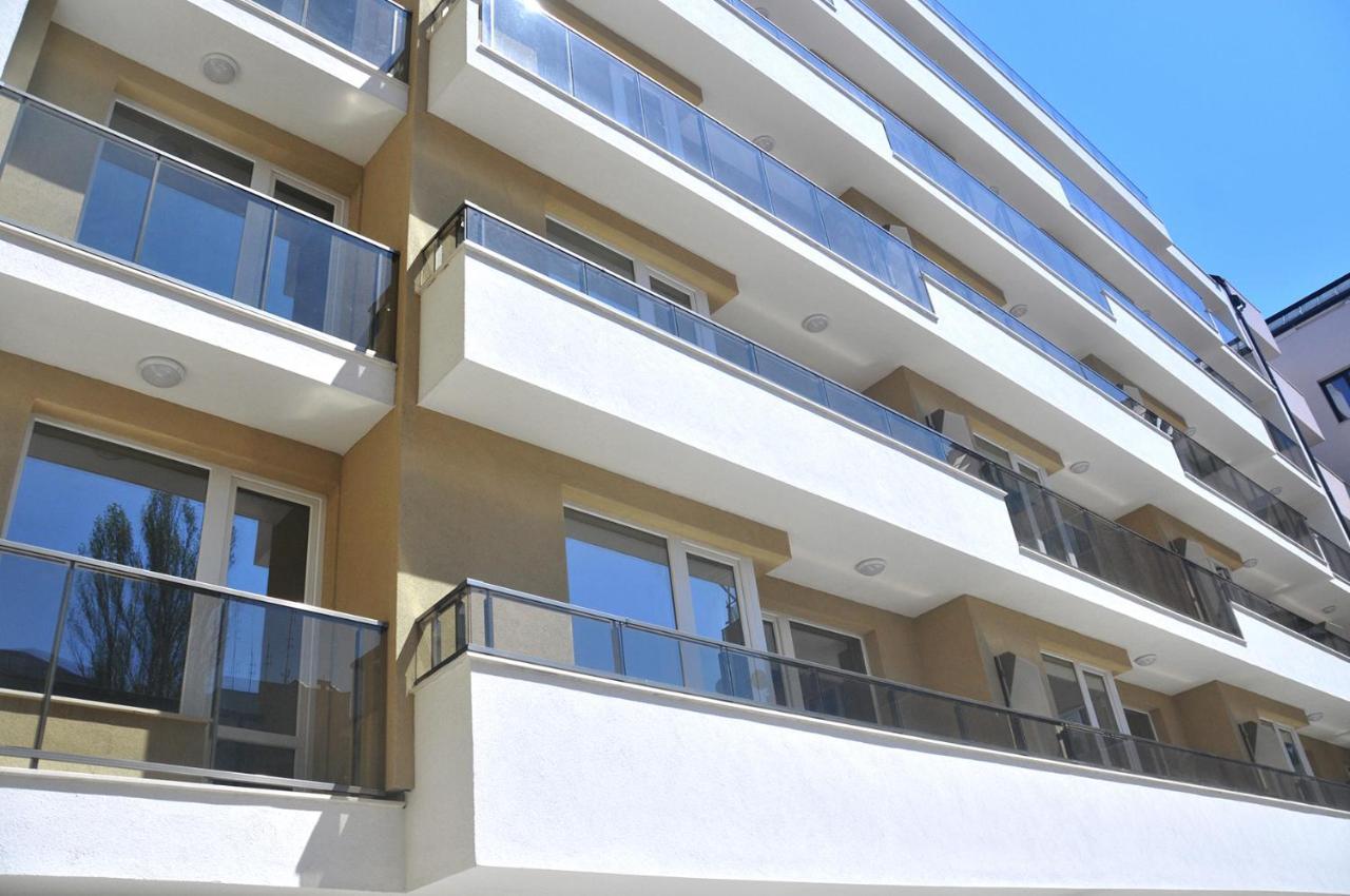 Central Sofia Condo Exterior photo